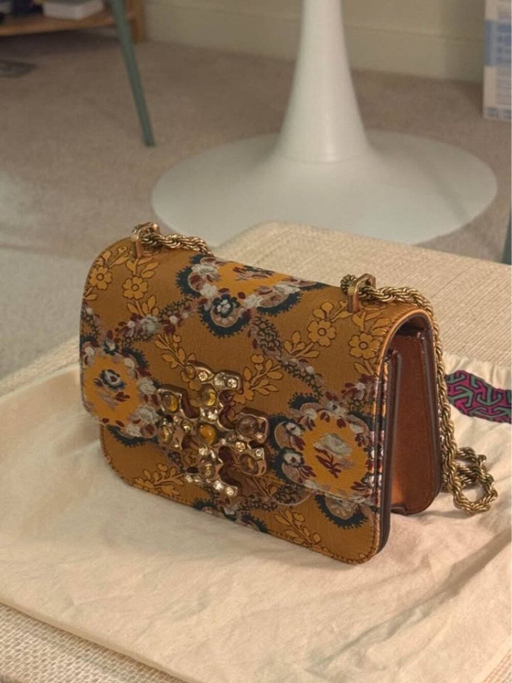 Eleanor Small Bag - Picture 4 of 8